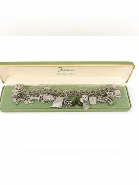 Vintage Airflex STERLING Silver Charm Bracelet with 18 Charms